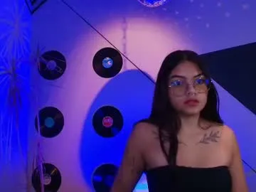 kyrrax23 – webcam model profile photo Image 18