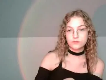 angelsofaurora – webcam model profile photo Image 5