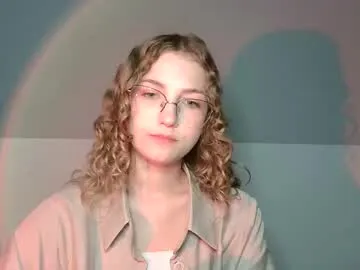 angelsofaurora – webcam model profile photo Image 9