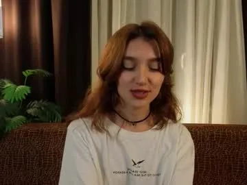 your_dolls – webcam model profile photo Image 4