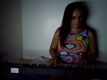 pinkadele – webcam model profile photo Image 3