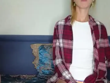 kira0541 – webcam model profile photo Image 10