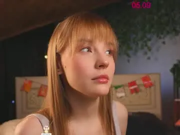 emilyrosss_ – webcam model profile photo Image 15