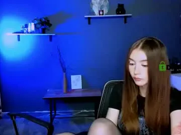 angelsofaurora – webcam model profile photo Image 2