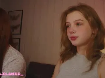 playussoftly – webcam model profile photo Image 17