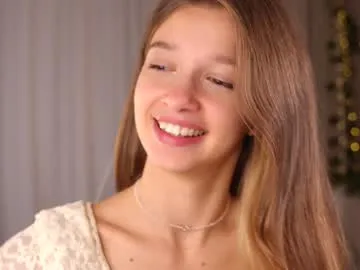 katestars – webcam model profile photo Image 12