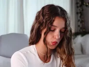 katestars – webcam model profile photo Image 2