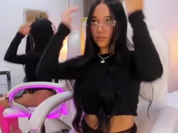 littlee_sophi_ – webcam model profile photo