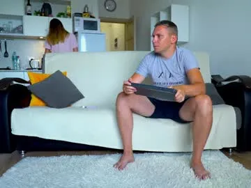 loving_ladies – webcam model profile photo Image 9