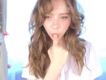 heyskylar – webcam model profile photo Image 8