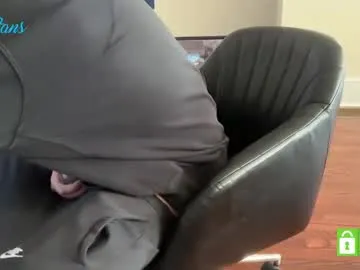 peachyym – webcam model profile photo Image 12