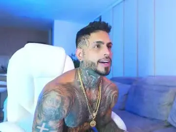 bright_diamonds_054 – webcam model profile photo Image 12