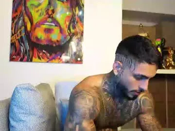 bright_diamonds_054 – webcam model profile photo Image 17