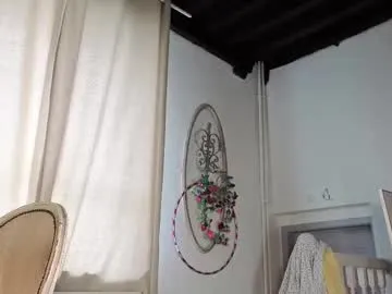 anisialuna_ – webcam model profile photo Image 3