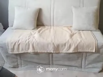 nympho_nathy_sophi – webcam model profile photo Image 13