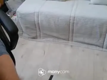 nympho_nathy_sophi – webcam model profile photo Image 14