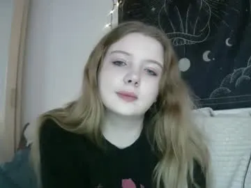 bright_diamonds_054 – webcam model profile photo Image 6