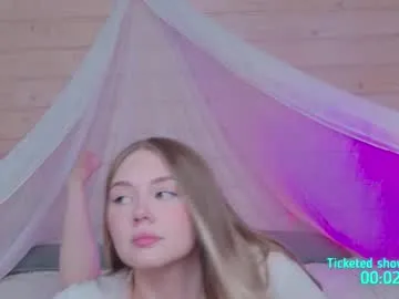 charlotte_harriz – webcam model profile photo Image 6