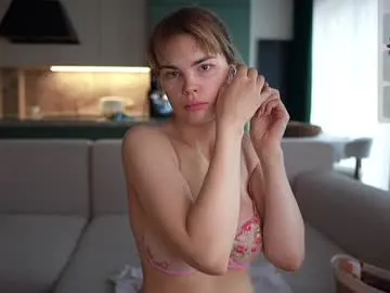 kira0541 – webcam model profile photo Image 11