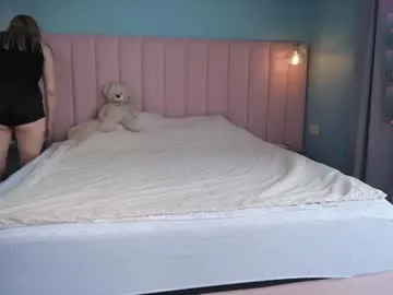 kira0541 – webcam model profile photo Image 6