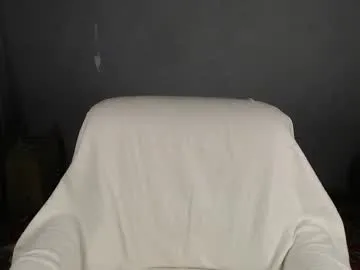 albaandthayron – webcam model profile photo Image 14