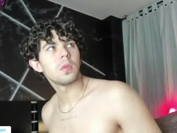 lina_kriss – webcam model profile photo Image 15