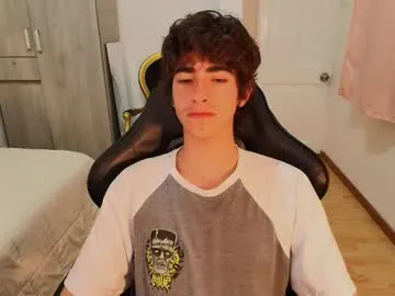 yes_mommy_zlata – webcam model profile photo Image 14