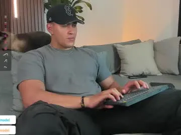 realtryit – webcam model profile photo Image 10