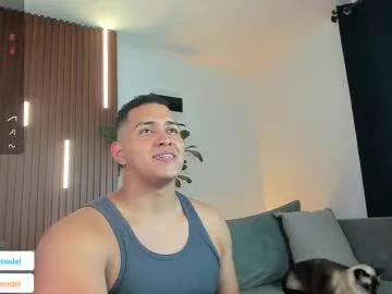 realtryit – webcam model profile photo Image 8