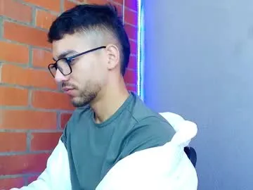 3hole – webcam model profile photo Image 11