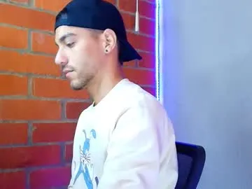 3hole – webcam model profile photo Image 8