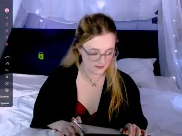 realtryit – webcam model profile photo Image 14