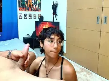 loving_ladies – webcam model profile photo Image 3