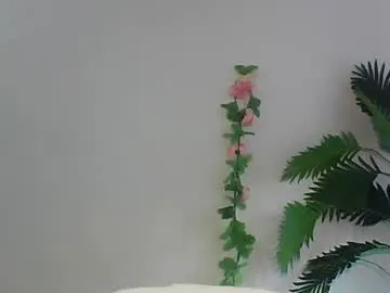 puffy_love – webcam model profile photo Image 18