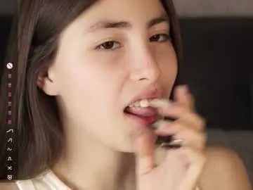 naughty_hr_manager – webcam model profile photo Image 5