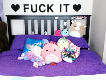 VictoriaLane – webcam model profile photo Image 19