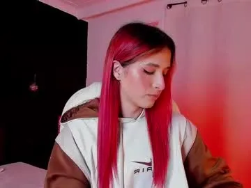 evapilled – webcam model profile photo Image 19