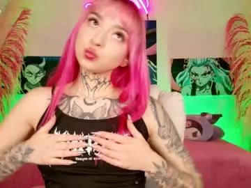 justinnejade – webcam model profile photo Image 10