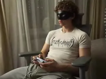 bright_diamonds_054 – webcam model profile photo Image 14