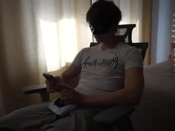 bright_diamonds_054 – webcam model profile photo Image 3