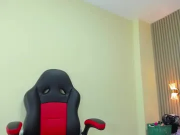 molly_and_paul – webcam model profile photo Image 6