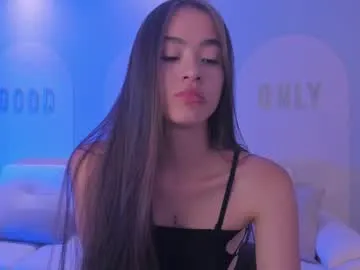 islanublar – webcam model profile photo Image 9