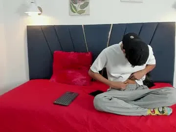 kira0541 – webcam model profile photo Image 4