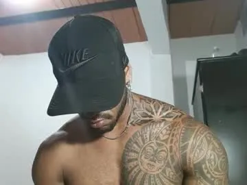 petites_perles – webcam model profile photo Image 9