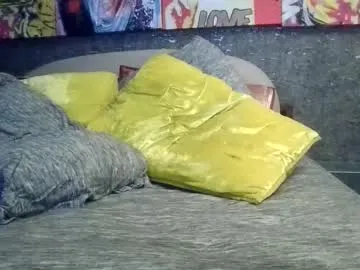 sexy_hot_friends_ – webcam model profile photo Image 6