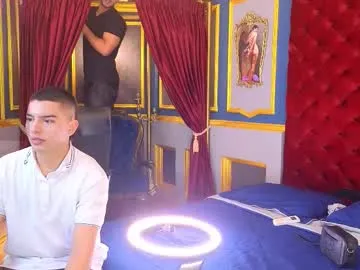 nika_lodge_official – webcam model profile photo Image 10