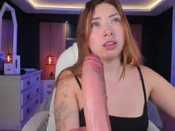 theowonder – webcam model profile photo Image 14