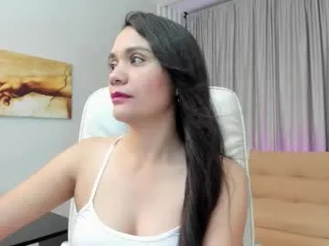 anabel054 – webcam model profile photo Image 3