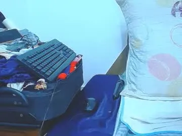 lemonandpeach – webcam model profile photo Image 13