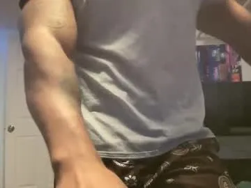 sweetyoops – webcam model profile photo Image 13